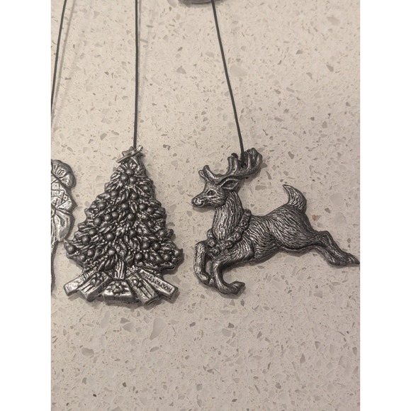 Vintage 1994 Carson Christmas Santa Theme Wind Chimes Pewter Metal  17" Long USA - Picture 3 of 9